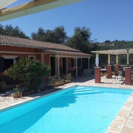 Paxos Bonzai Studios Gaios Eksteriør bilde